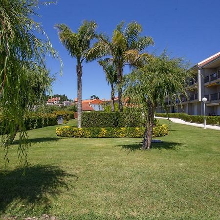 Apartamentos De Uso Turistico Fontina - Playa Montalvo - Sanxenx0 -Pontevedra Санксенсо Екстериор снимка