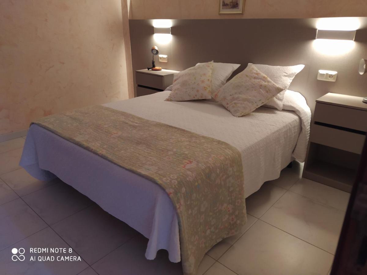 Apartamentos De Uso Turistico Fontina - Playa Montalvo - Sanxenx0 -Pontevedra Санксенсо Екстериор снимка