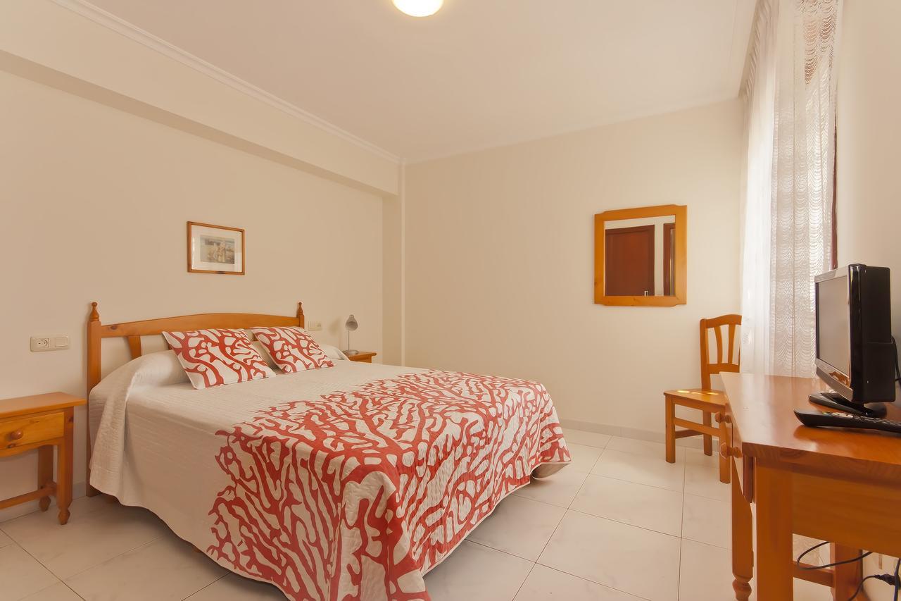 Apartamentos De Uso Turistico Fontina - Playa Montalvo - Sanxenx0 -Pontevedra Санксенсо Екстериор снимка
