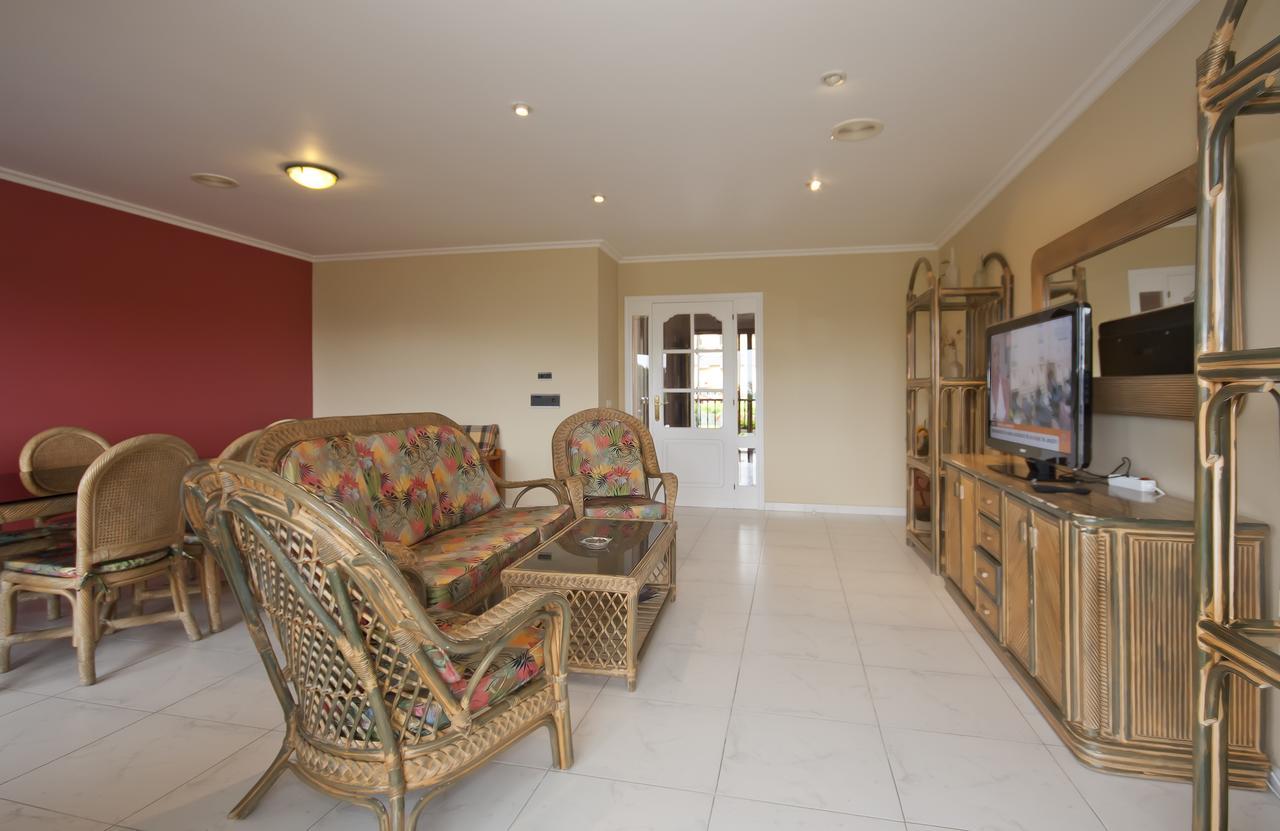 Apartamentos De Uso Turistico Fontina - Playa Montalvo - Sanxenx0 -Pontevedra Санксенсо Екстериор снимка