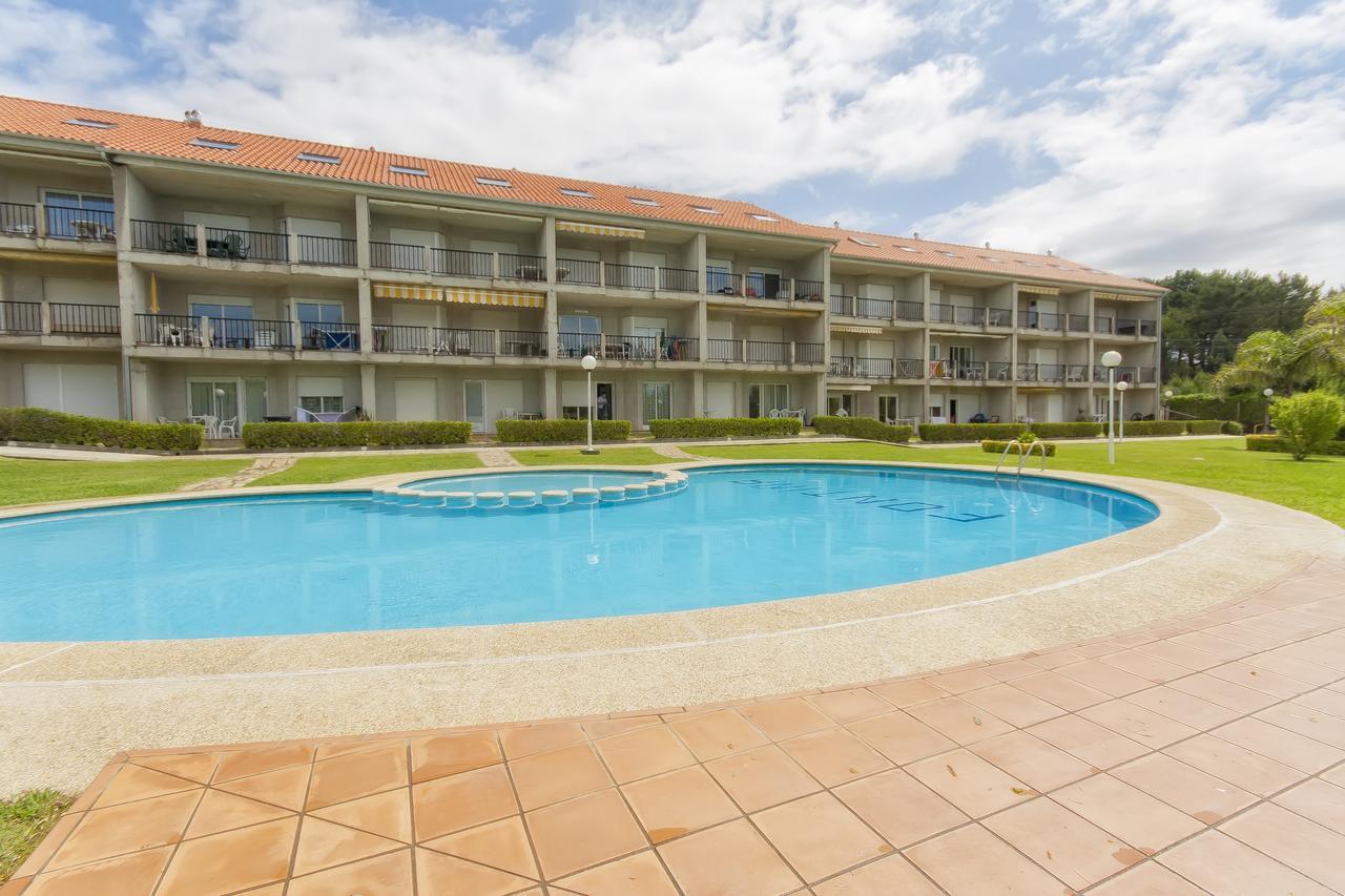 Apartamentos De Uso Turistico Fontina - Playa Montalvo - Sanxenx0 -Pontevedra Санксенсо Екстериор снимка