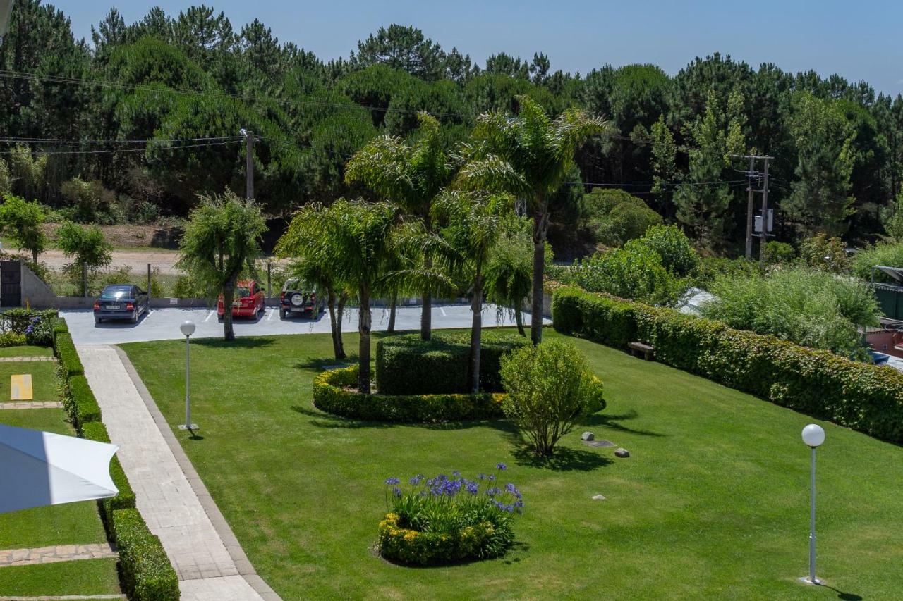 Apartamentos De Uso Turistico Fontina - Playa Montalvo - Sanxenx0 -Pontevedra Санксенсо Екстериор снимка